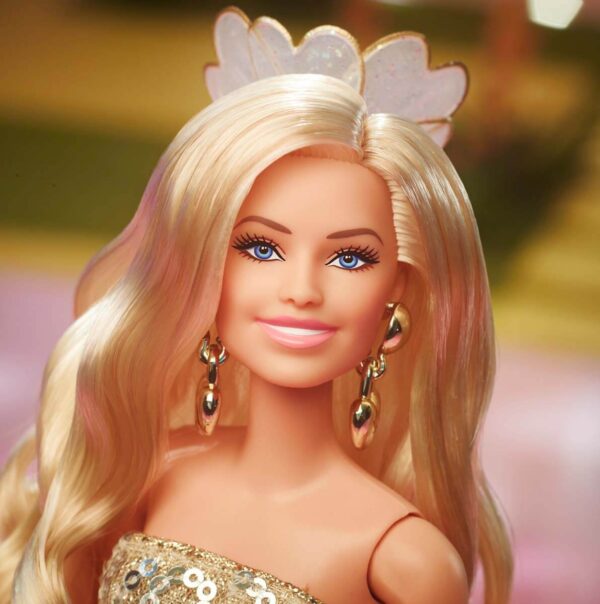 Barbie Movie Barbie Gold Tulumlu Bebek HPJ99 - Görsel 2