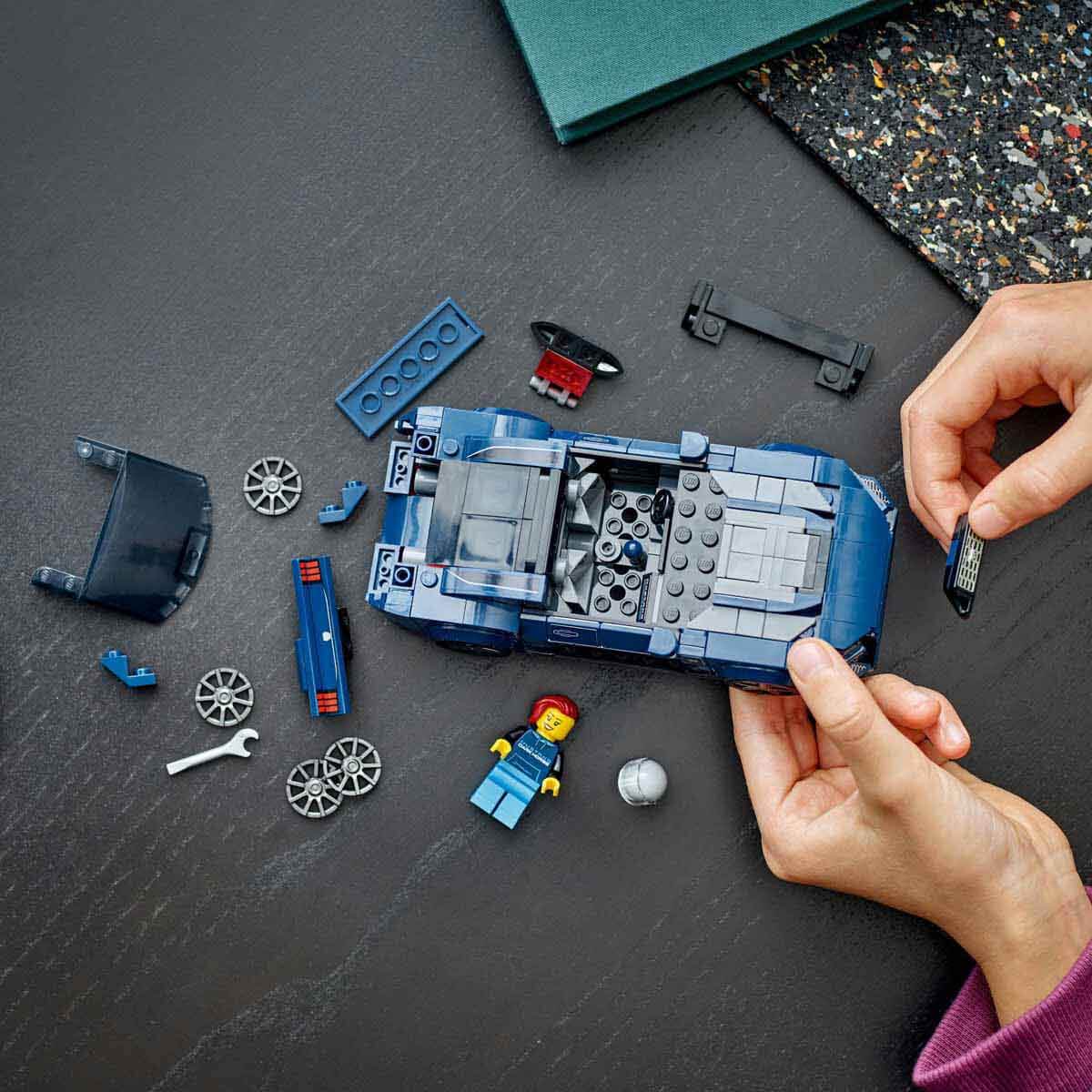 LEGO parçalarıyla odanıza geliyor! LEGO® Speed Champions Ford Mustang Dark Horse 76920 - Görsel 3